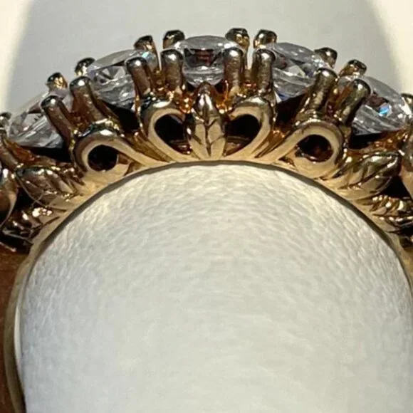 14k Solid Yellow Gold Anniversary Band Size 5 sizable up/down - Picture 3 of 6